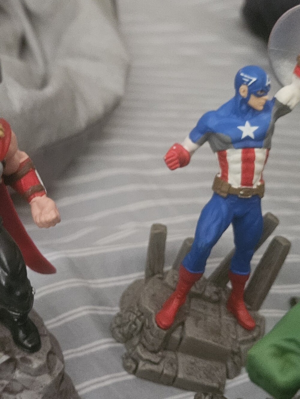 Marvel Characters Set - Picture 4 of 10